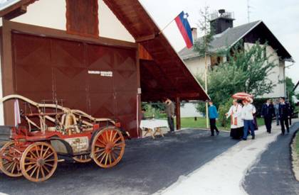 Otvoritev in blagoslov novega orodjišča leta 2000